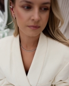 Delikatna srebrna nausznica ze stali nierdzewnej