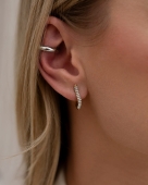 Modowa srebrna nausznica