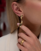 Złote wiszące kolczyki łezki