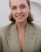 Złoty naszyjnik z rybką ze stali chirurgicznej szafa kapsułowa