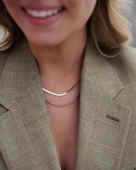 Srebrny podwójny naszyjnik ze stali szafa kapsułowa