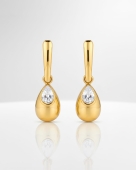 Złote kolczyki krople z cyrkonią na sztyfcie ze stali chirurgicznej na prezent