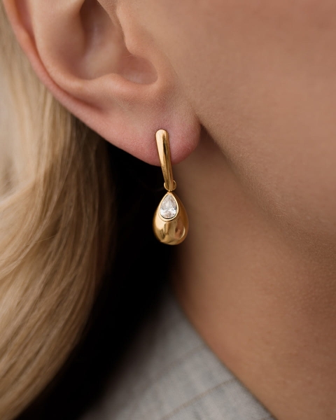 Złote kolczyki krople z cyrkonią na prezent