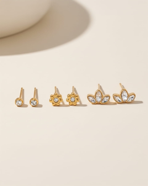 3 pary złotych kolczyków ze stali chirurgicznej z cyrkoniami