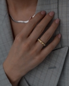 pierścionek pozłacany 18k złotem ze stali chirurgicznej vintage style boho style na co dzień do pracy casual  z perłami regulowany monochromatyczny pierścionek damski modowy modny idealny do biura na wiosnę na lato wiosenne letni